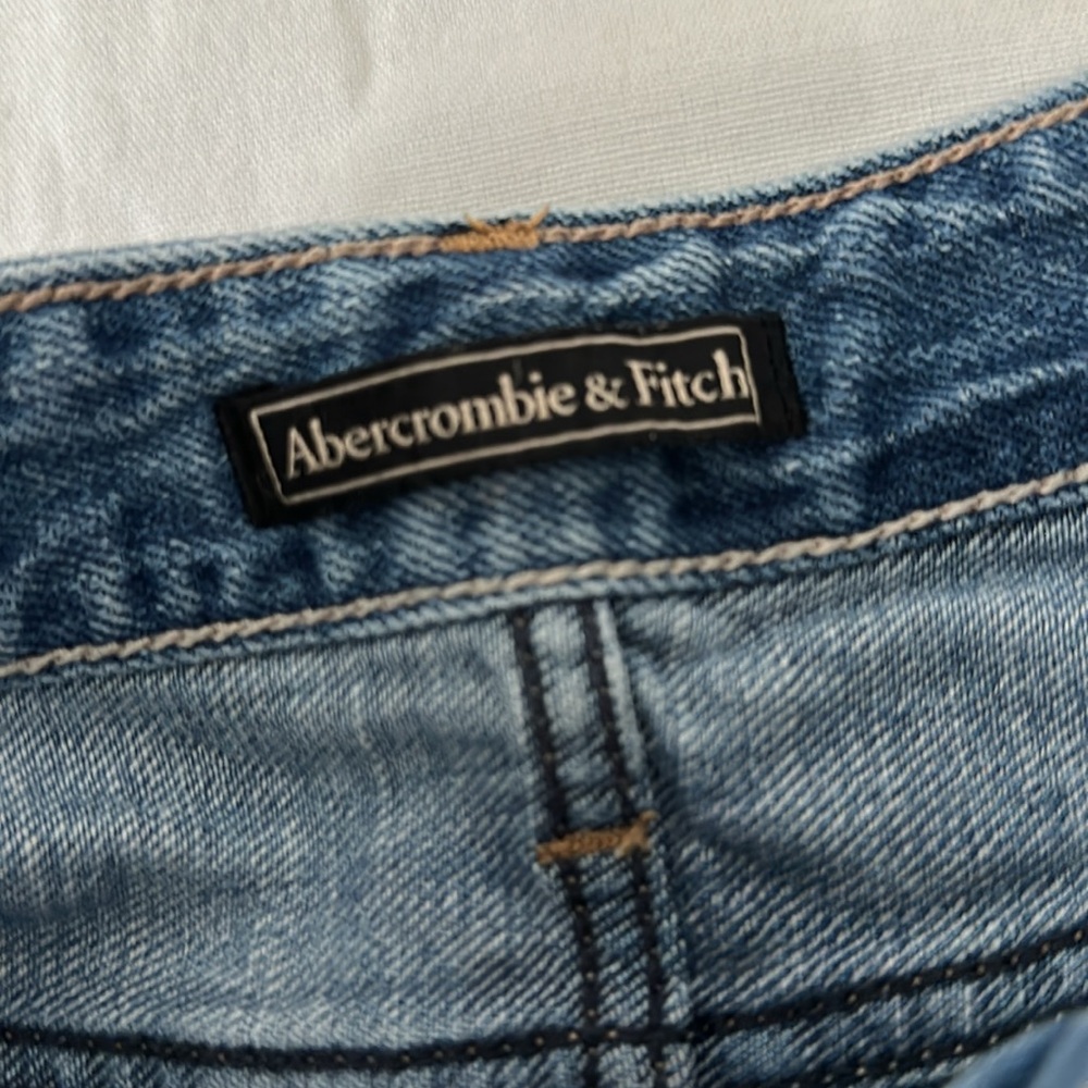 Abercrombie Cut off shorts - Picture 2 of 3